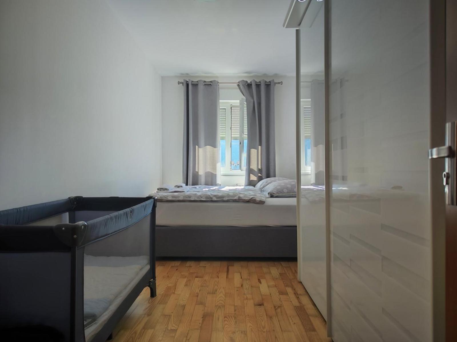 Apartman Srna Trebinje Exteriör bild