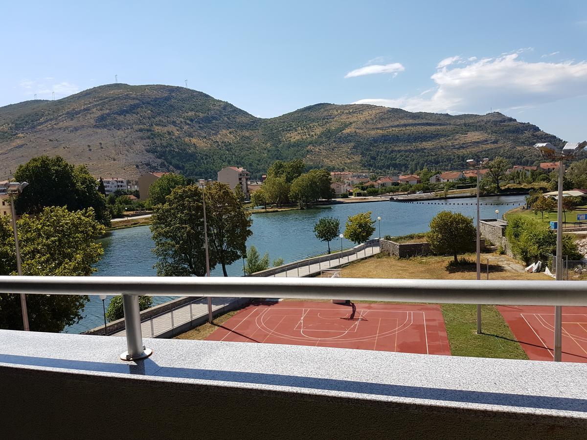 Apartman Srna Trebinje Exteriör bild