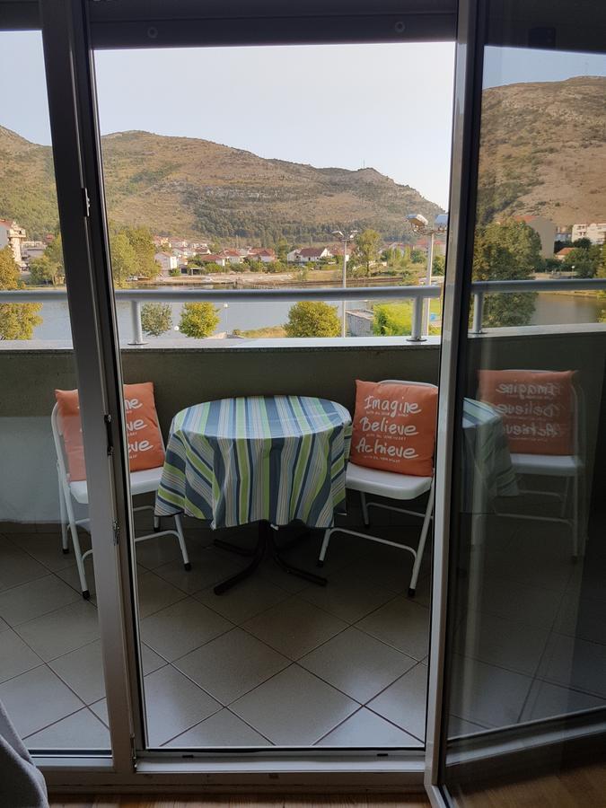Apartman Srna Trebinje Exteriör bild